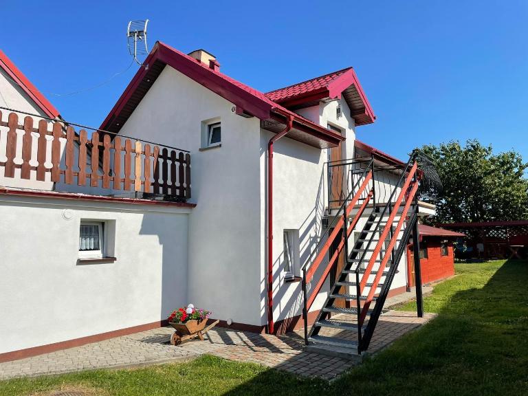 Dom wypoczynkowy FENIX - B&B Werblinia