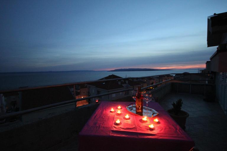 Apartments Adriatika - Bed and Breakfast Makarska