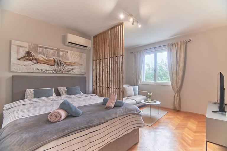 Apartment Bigeste - free parking - 2 minute walk to the beach - superfast wifi - Chambres d'hôtes Opatija