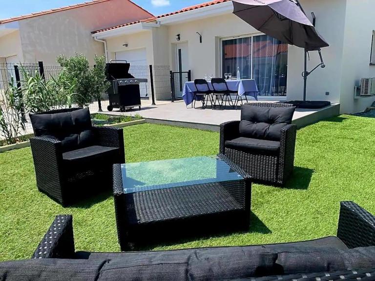 Le Brasil - Maison 74 m - Calme avec terrasse Sud classée 3 étoiles - B&B Le Boulou