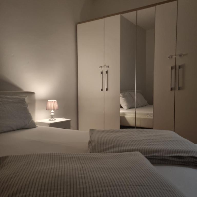 Apartmani Katarina 4+2 - Bed and Breakfast Biograd na Moru