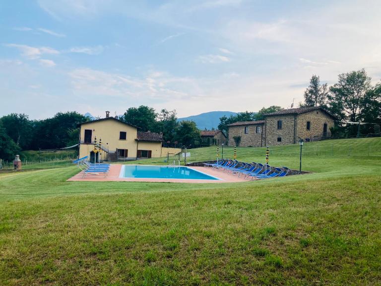 Agriturismo Tramonti - B&B Castiglione di Garfagnana