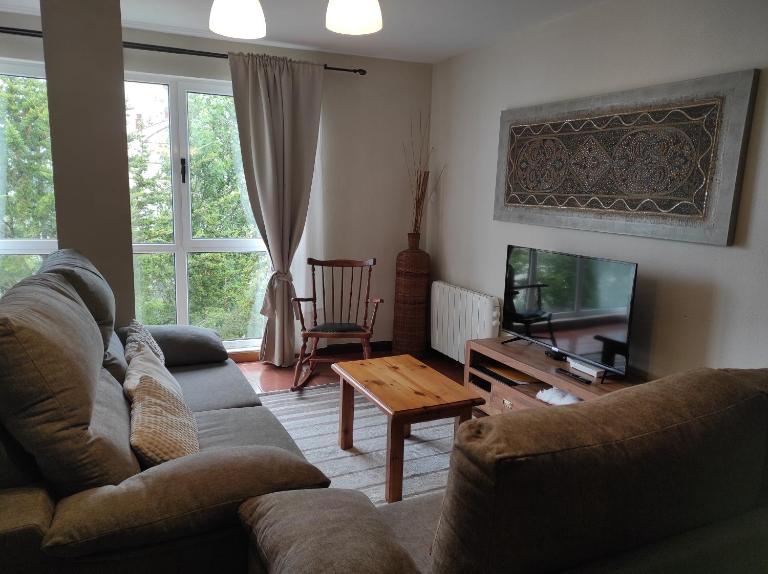 Apartamento Turístico Merón, Duplex (1 llave) - B&B San Vicente de la Barquera