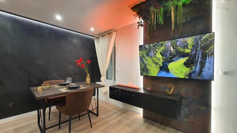 Le Vulcano : duplex lounge ! - B&B Vesoul