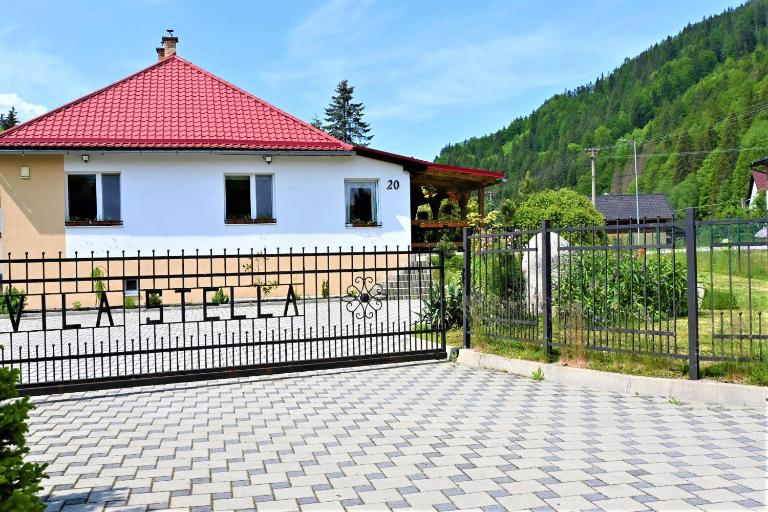 VILA Stella - B&B Bystrá