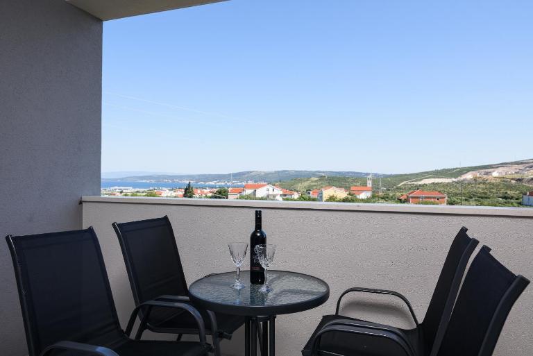 Apartman Franka - Bed and Breakfast Trogir