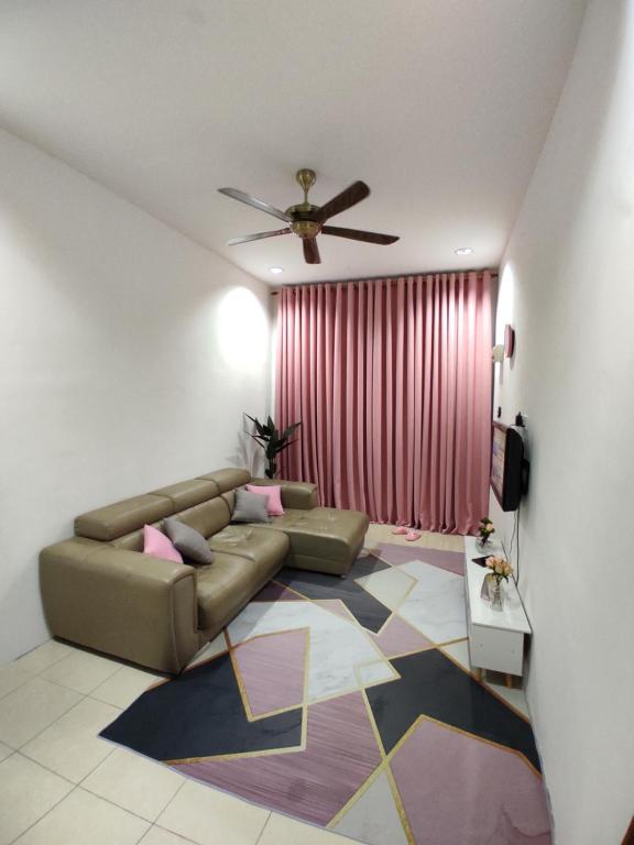 Wan K Homestay Gua Musang - B&B Gua Musang