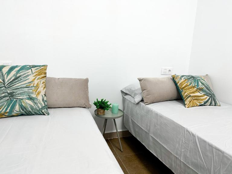 Casa Almanzora, apartamento de 1 dormitorio, wifi, parking gratuito - B&B Zurgena