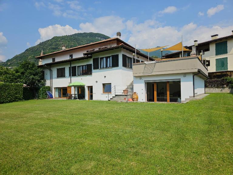 Casa Mario - B&B Domaso