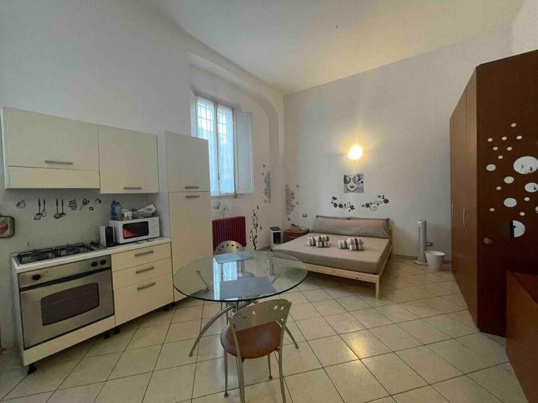 Minimal Loft in centro a Piacenza - Chambres d'hôtes Plaisance