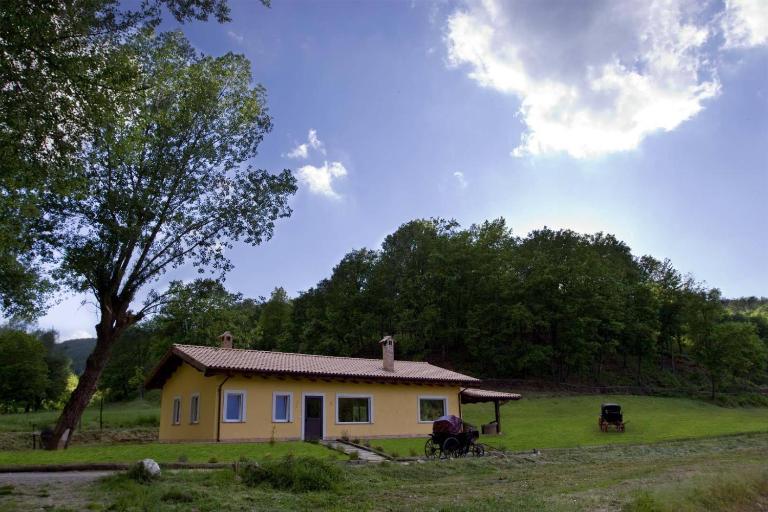 Agriturismo Borgo Serafino - B&B Mangone