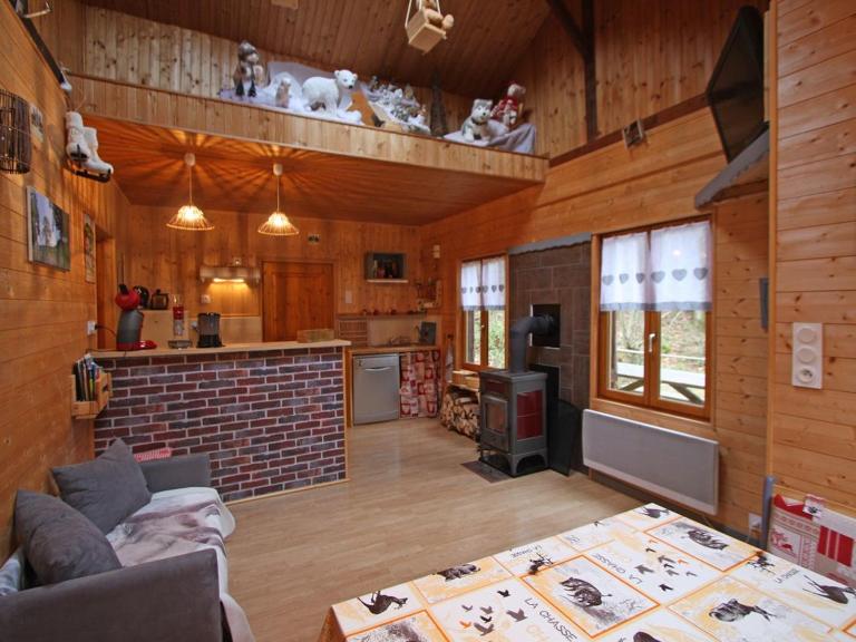 Chalet cosy proche de Gérardmer et Colmar - Nature, WIFI, 2 chambres, terrasse, garage - FR-1-589-306 - Bed and Breakfast Plainfaing