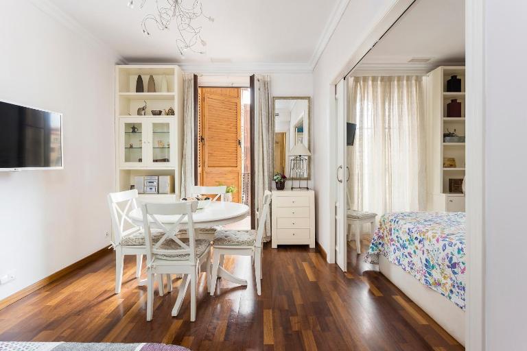 Beautiful & Luxury Apartment centrally-located - Ferienwohnung Barcelona