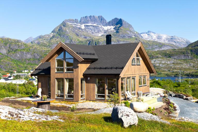 The Magic View of Lofoten - Nature & Sea - Ferienwohnung Sørvågen