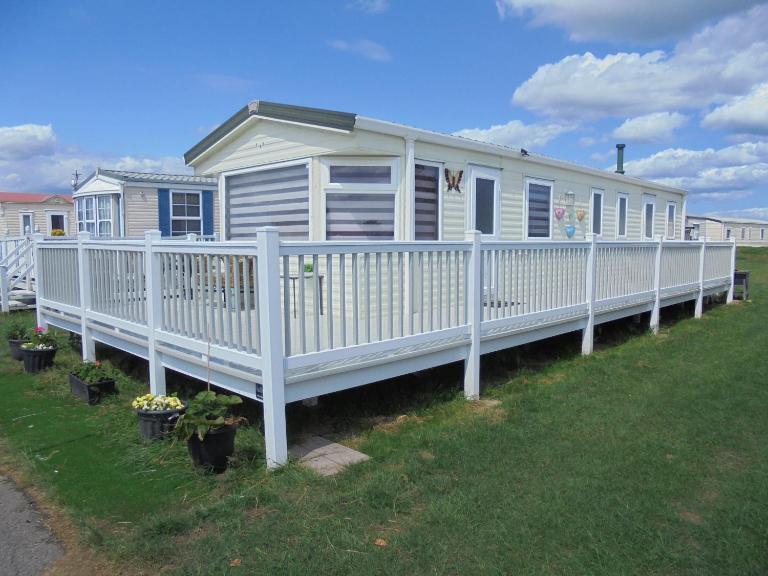 Waterside: Waterside Salisbury:- 6 Berth Large Wrap Around Veranda - Ferienwohnung Ingoldmells