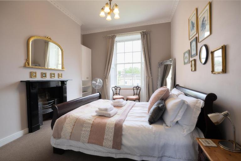 Crescent Green - B&B Bath
