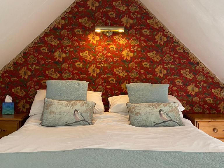 Barnacle Barn, North Norfolk - Bed and Breakfast Roughton