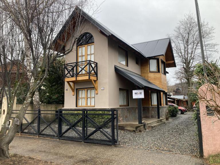 Casa Roble - AndarLibre - Ferienwohnung San Martín de los Andes