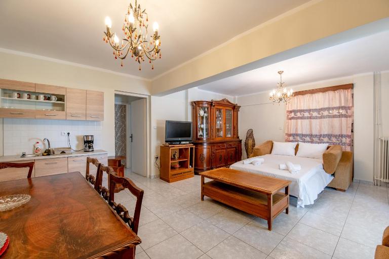 Evie's cozy apartment - B&B Atene
