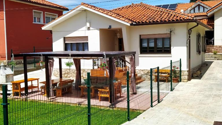 Casa la Juncara - B&B Guarnizo