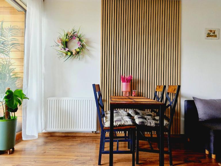 Komfortowy apartament dwupokojowy z tarasem i garaż - Chambres d'hôtes Ustka