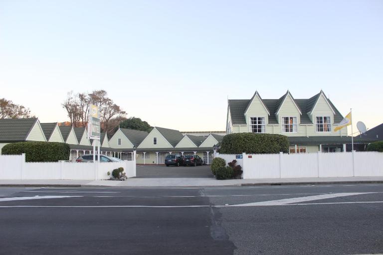 ASURE Green Gables Motel - B&B Lower Hutt
