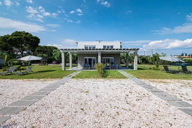 Topos Maisonettes by RentalsPro Services - Kalives Halkidiki - B&B Kalýves Polygýrou