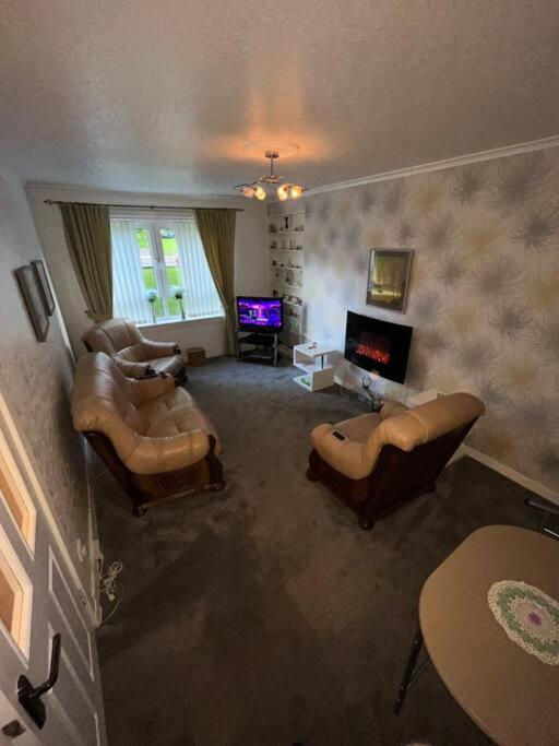 1 bed apartment in secure and convenient location - B&B Greenock