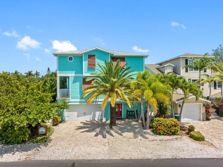 Emerald Seas - B&B Holmes Beach