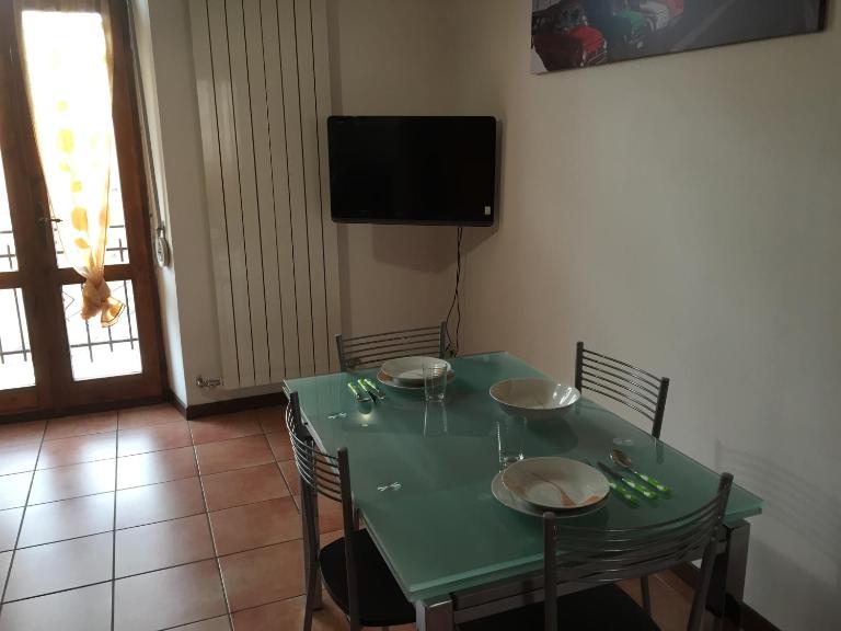 Grazioso Trilocale Centro/Stazione - B&B Brescia