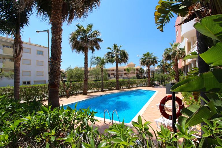 Antelius 82 - Clever Details - B&B Vilamoura