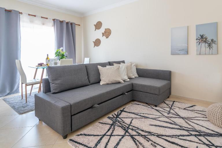 The Sunset 1 Bed Flat short walk Armação beach - Chambres d'hôtes Armação de Pêra