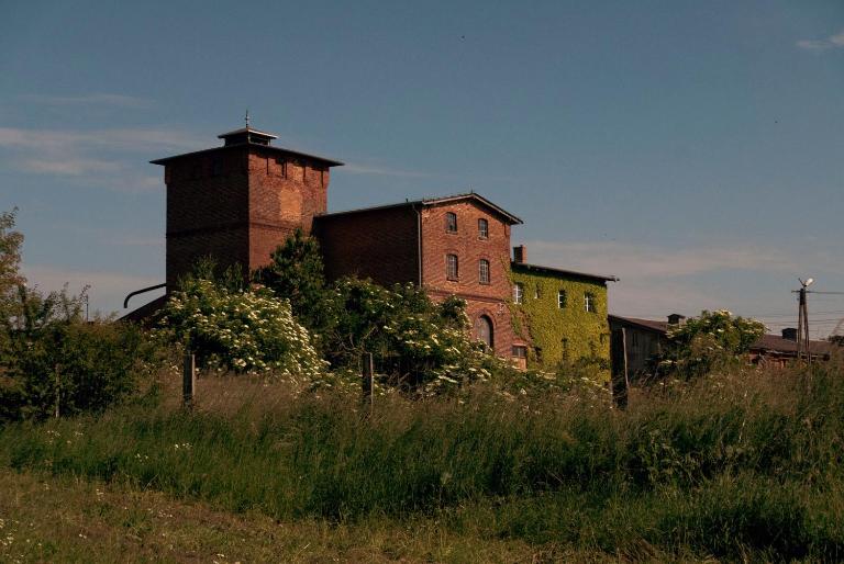 ŻAR - Gorzelnia w Żarnowcu - Chambres d'hôtes Żarnowiec