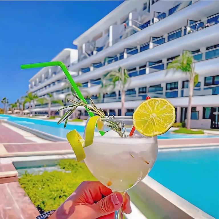 Cana Rock Star, Vista al campo de golf y Piscina C-303, B-506 o B-502 - B&B Punta Cana