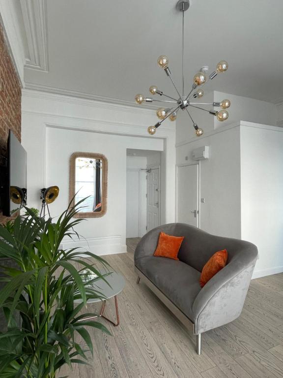 Salt Life Modern Apartment - B&B Brighton