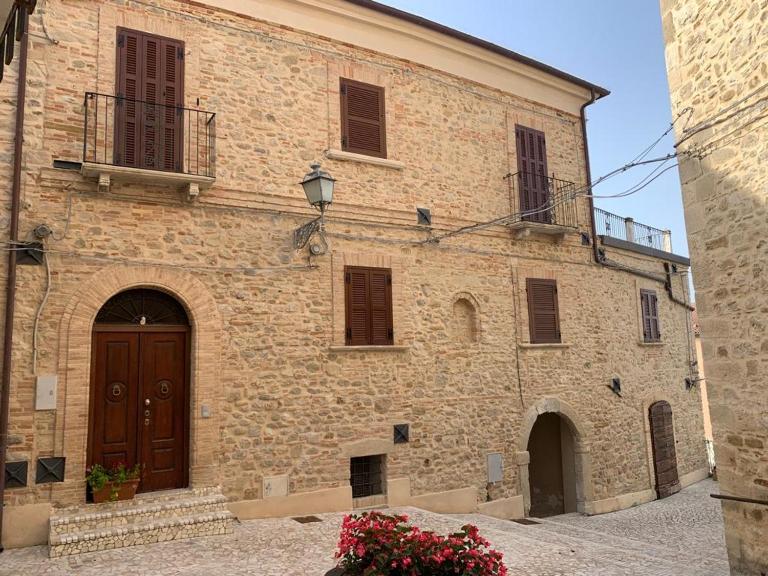 Domus Donna Rosa - Chambres d'hôtes Cugnoli