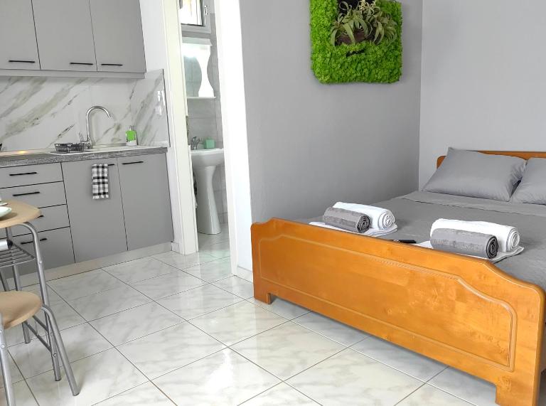 Anthos Rooms Vrasna - Bed and Breakfast Néa Vrasná