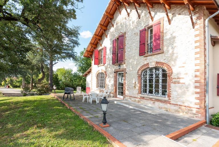-Maison Calmels-PMR-7 Chambres et 7 SDB - proche Albi - Bed and Breakfast Carmaux
