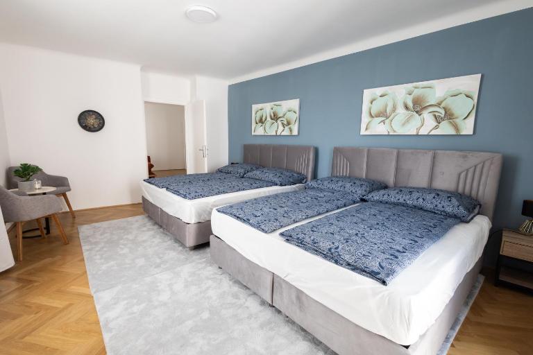 Family retreat on the Danube I 10 minute walk to city centre - B&B Vienna
