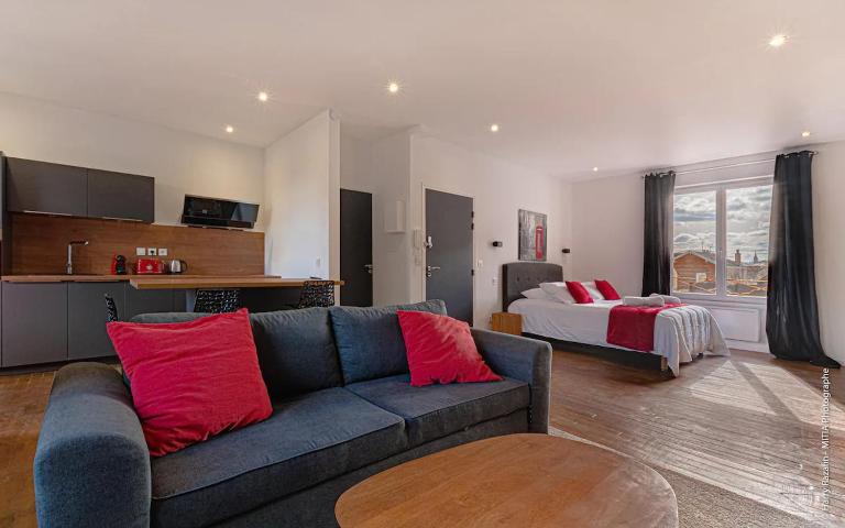 Les Suites Locarno, Parking-Proche gare - B&B Limoges
