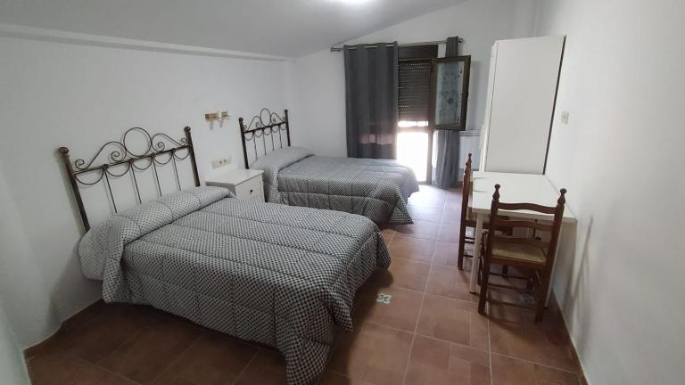 Casa Marcelinas por habitaciones - B&B Samper del Salz
