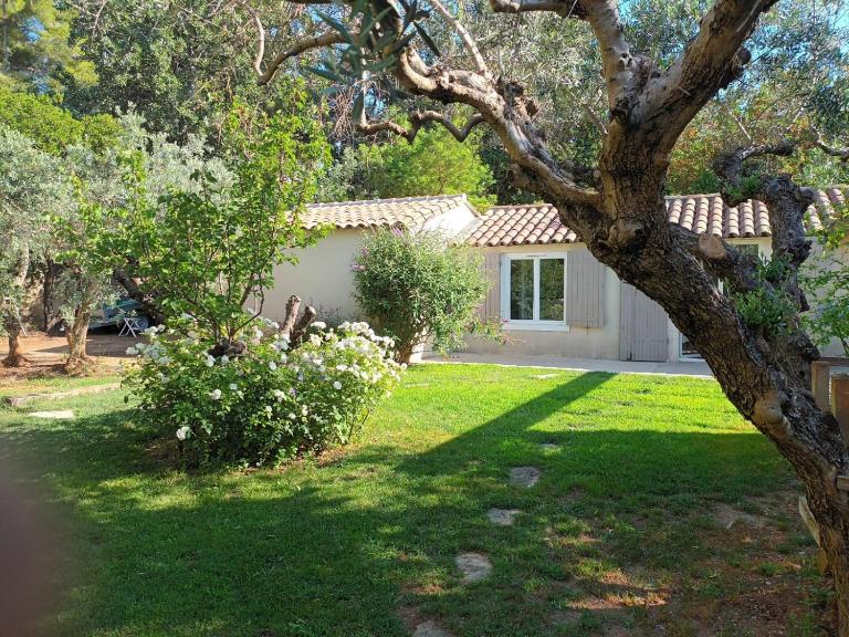 Le Cabanon - B&B Maussane-les-Alpilles