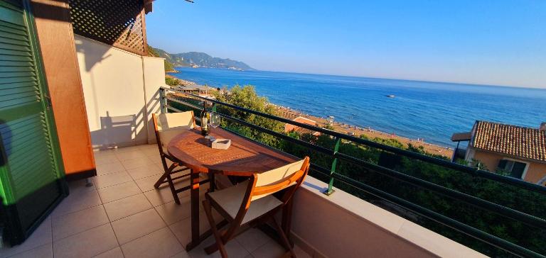 Glyfada Beach House - B&B Glyfáda