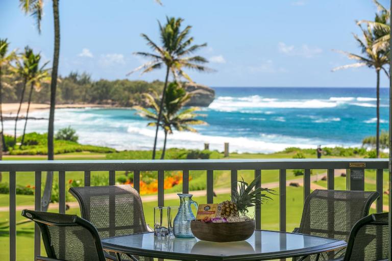 Prime Oceanfront Condo near Shipwreck Beach - Alekona Kauai - B&B Koloa