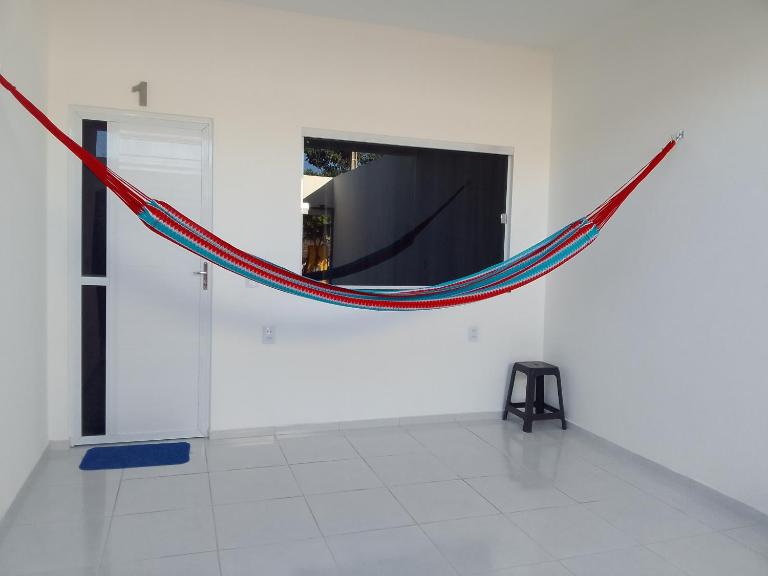 Casa do Bruno - Apartamento terreo - 1 - Terra - Quarto e sala com cozinha americana na praia do preá-CE - B&B Preá