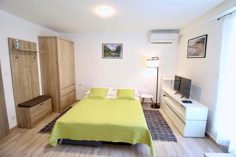 Velin Apartment - B&B Split