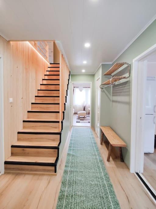 Ruma ankanpoikanen - B&B Pori