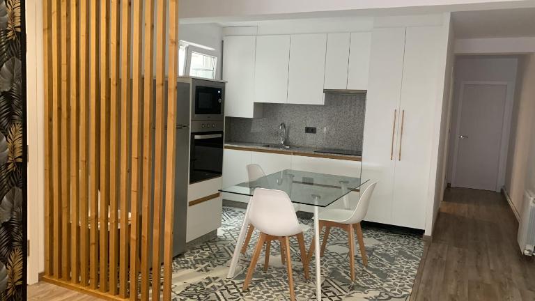 Ferrocarril Apartamento A Coruña - B&B A Coruña