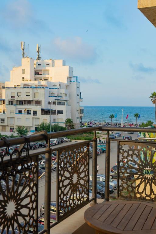 Enjoy Your Vacation Here, 1 min to The Beach, Only for families !! - Ferienwohnung Martil