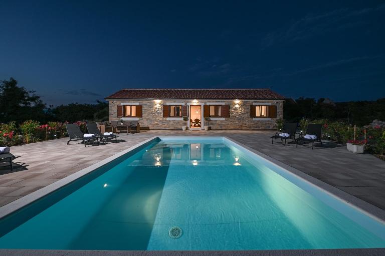 Villa Nika - Chambres d'hôtes Novalja